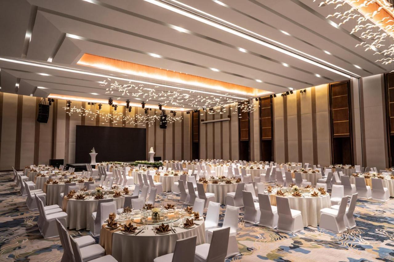 Crowne Plaza Vinh Yen City Centre By Ihg 외부 사진