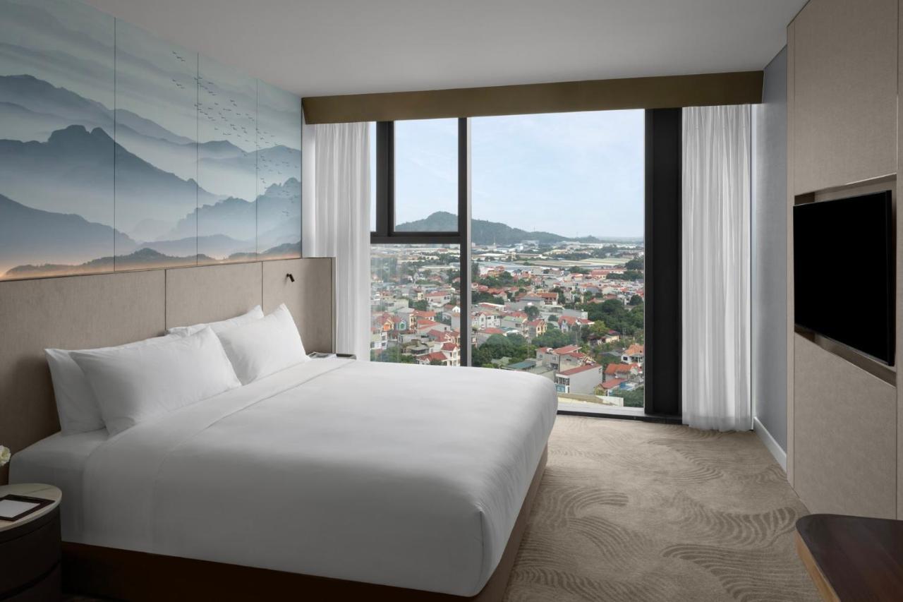 Crowne Plaza Vinh Yen City Centre By Ihg 외부 사진
