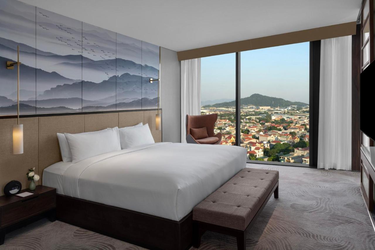 Crowne Plaza Vinh Yen City Centre By Ihg 외부 사진